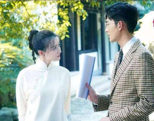 圈内人爆料徐璐张翰,圈内人爆料，这对明星情侣甜蜜互动引关注